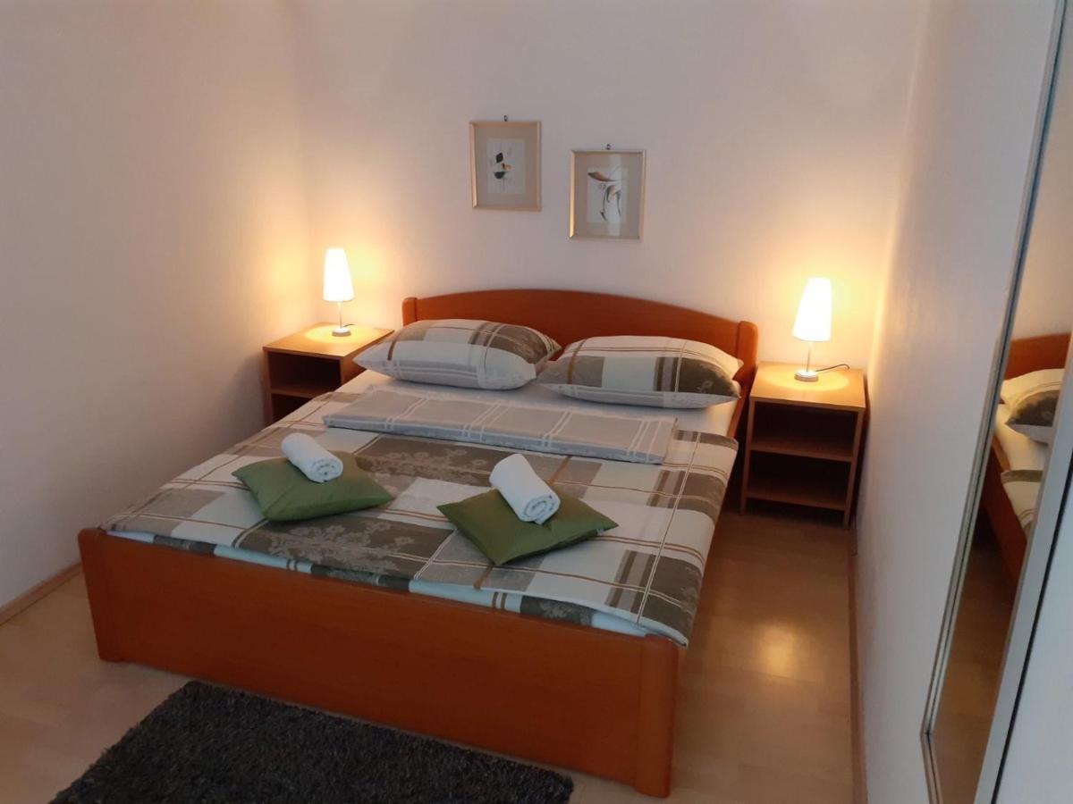 Apartment & Rooms Riva Vodice Exterior foto